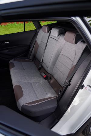 Toyota Corolla Trek Hybrid 2020 года  (UK)